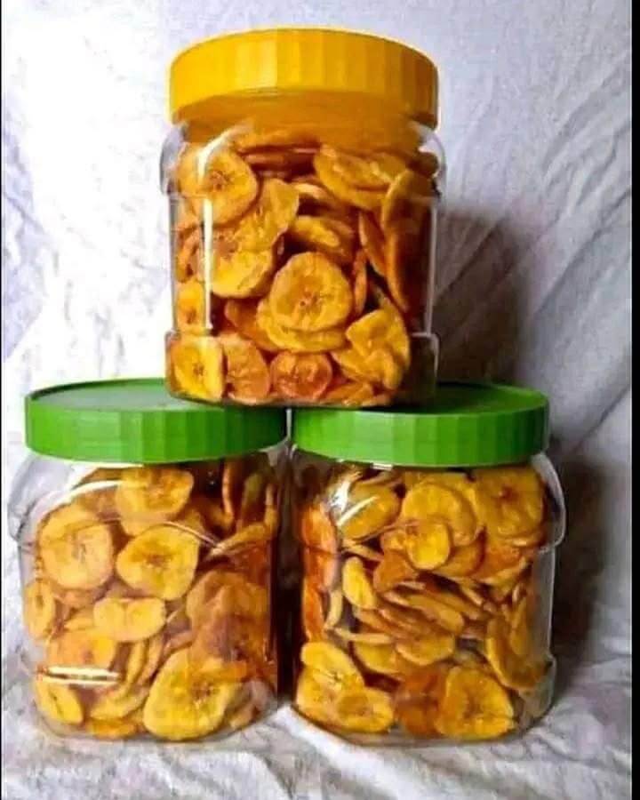 processed-crunchy-plantain-chips-in-a-container