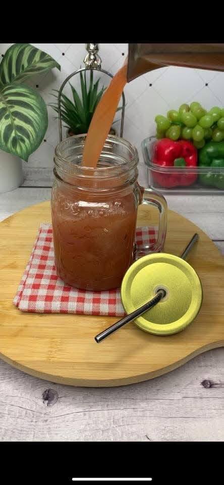 straining-of-the-blended-fruits